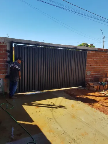 fabricamos e reformamos portões