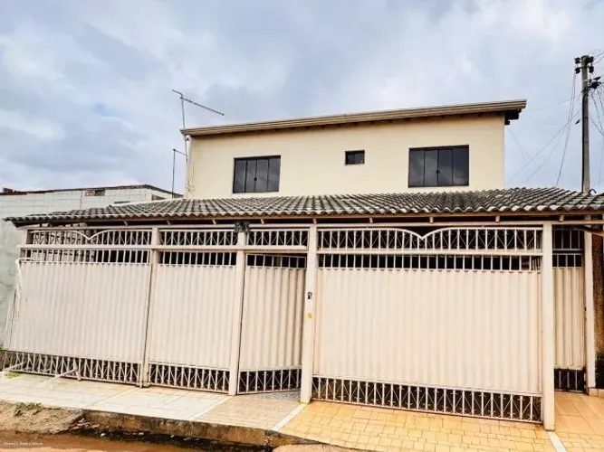LINDA CASA NA SANTA MARIA!!!!