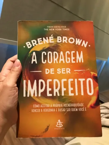 Livro: A Coragem de ser Imperfeito