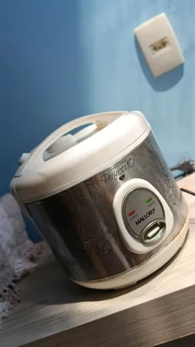 Panela Elétrica de Arroz Mallory Perfecta 10 - Funcionando Perfeitamente