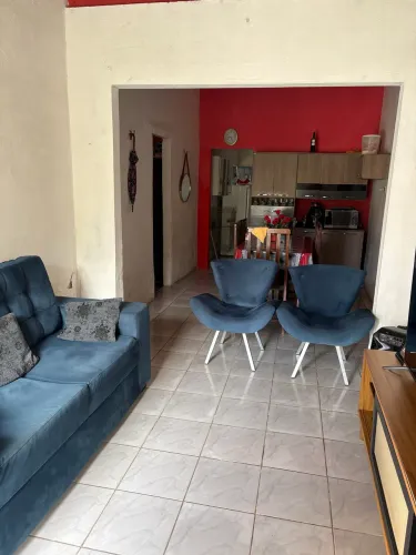Vendo casa valor 40Mil somente venda não troco