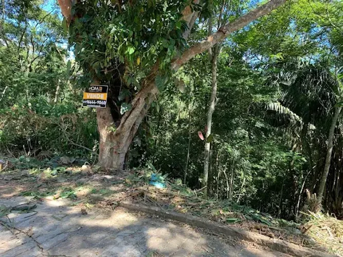 Terreno à Venda em Teresópolis/RJ  Loteamento Granja Mafra - 100 % financiado