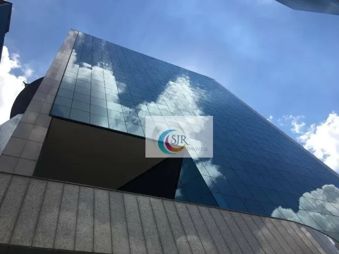 Conjunto comercial para locação, Pinheiros com área útil 518,00m² com 11 vagas de garagem