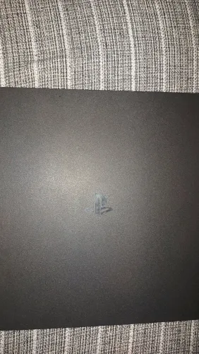 Ps4 desbloqueado com 2 controles e 1 volante 