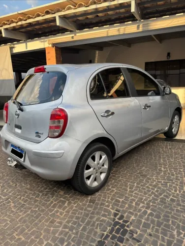 Nissan March S 1.0 16V Flex Fuel 5P 2013