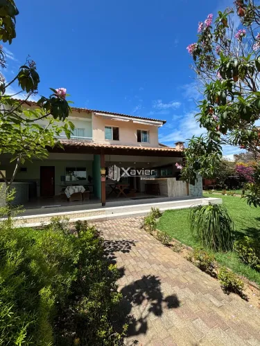 Casa em Condomínio Fechado em Meaípe, Guarapari/ES - 3 Suítes, Área Gourmet, Reformada, La