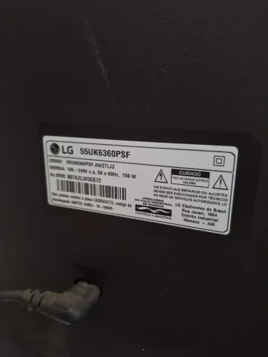 TV LED LG 55' com defeito