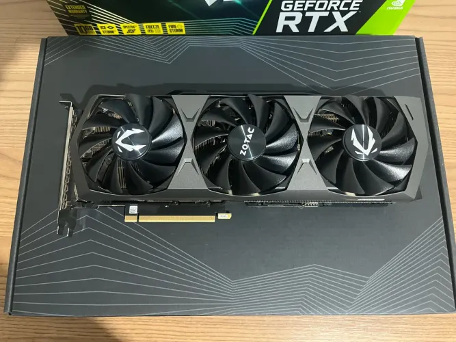 RTX 3080 10GB Zotac Trinity