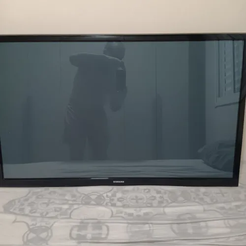 Tv plasma 42 com Defeito. Aceita troca por tv funcionando