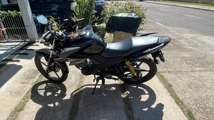 Moto FAZER 150