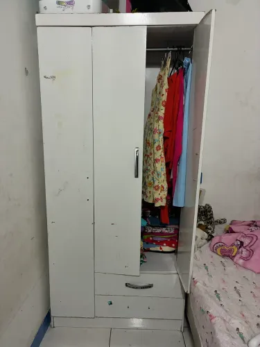Guarda roupa solteiro