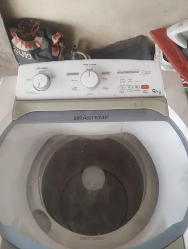 Máquina de lavar roupa 220volts