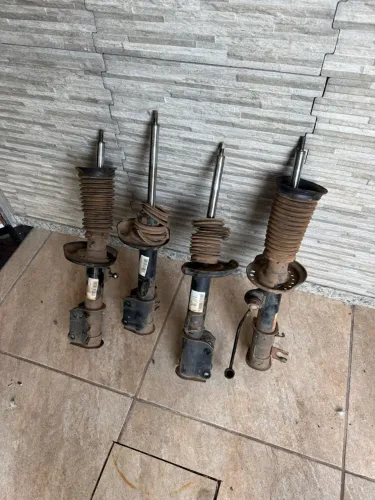 Amortecedor jeep compass suspensão