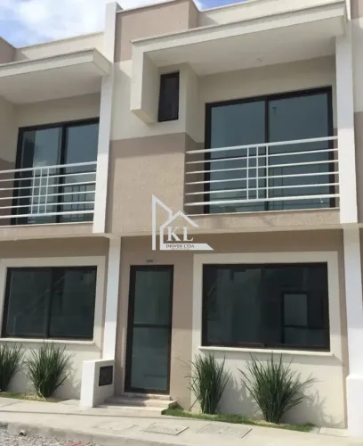 Charmosa Casa Duplex no Condomínio - 2 Suítes - Flórida Parque!