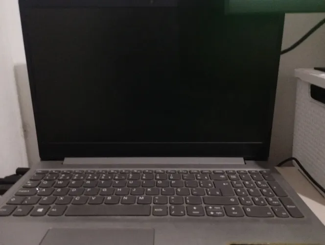 Computador essencial para estudos e jogos leves
