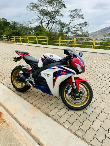 2010 Honda Fireblade 1000rr