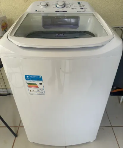 Máquina de Lavar Electrolux 10,5 kg