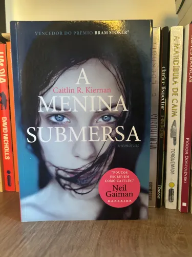 Livros semi novos