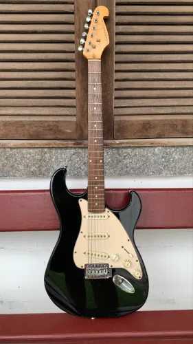 Guitarra Giannini sonic x series 