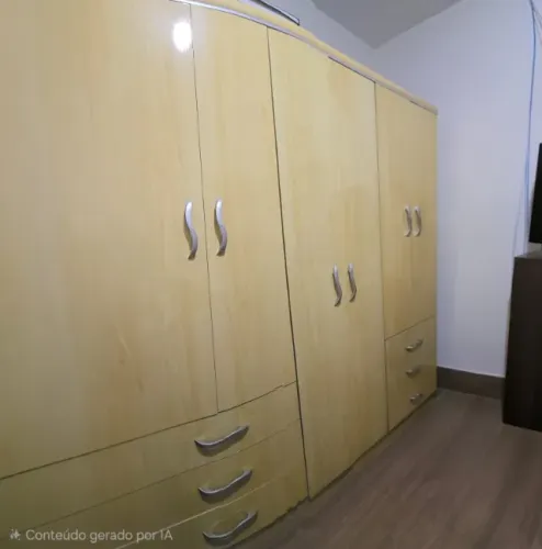 Guarda-roupa grande 6 portas e 6 gavetas - Desmontado