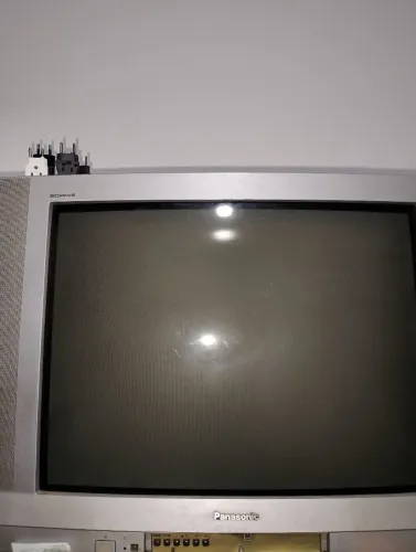 Tv de tubo 29' para aproveitar peças.