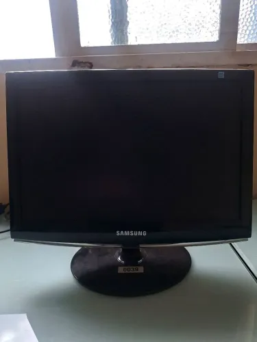 Monitor Samsung SyncMaster 733NW 17" LCD