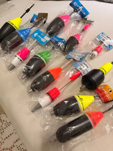 Boias cevadeira de Pesca