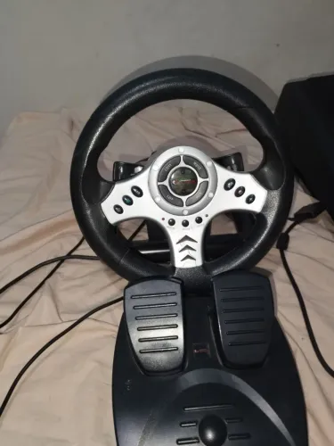 Volante Gamer c/ Pedais PS2/PC - COM DRIFT (Para Conserto ou Retirada de Peças)