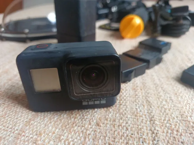 GoPro Balck 7 Usada cheio de acessórios