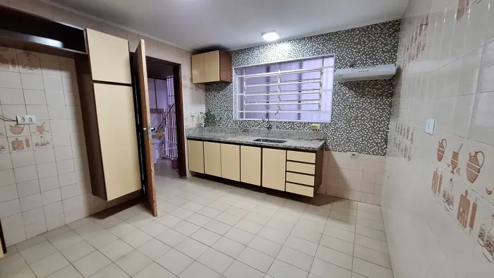 Sobrado para venda tem 149 metros quadrados em Jardim Esmeralda - São Paulo - SP