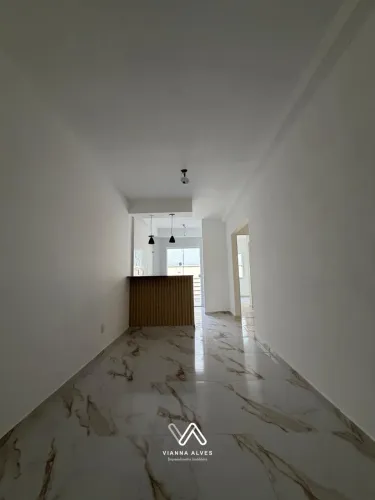 Apartamento com 3 dormitórios à venda, 73,50m² por R$380.000 - Condado - Maricá/