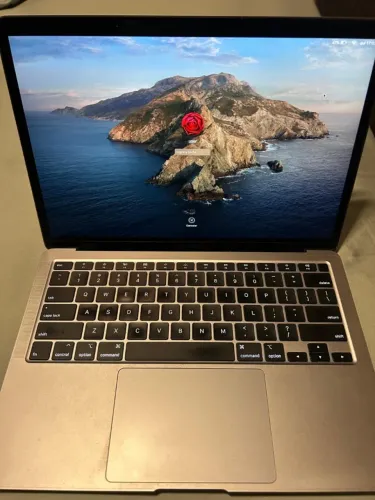 MacBook Air Retina 13`` 2020 - i3 - 8GB - SSD 256GB - Nota Fiscal + Carregador