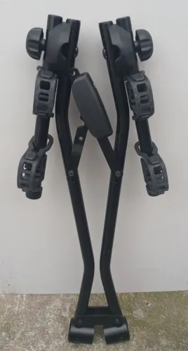 Suporte Bike Thule p/ engate(2 bike)