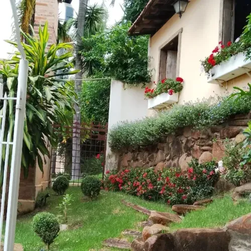 Paisagismo Projetos e Execução, Residencial, Comercial, Rural