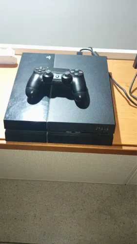 PS4 PRO 1 TB COM +30 JOGOS