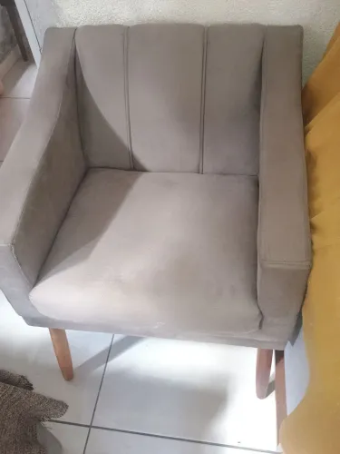kit 2 Poltronas com revestimento em suede