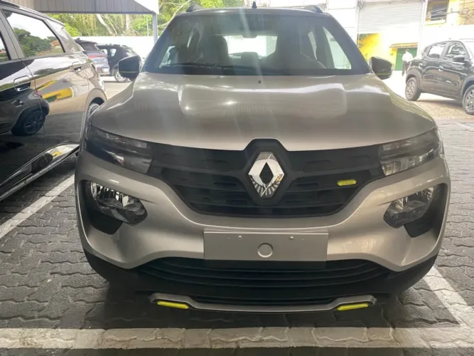Renault Kwid Outsider 1.0 Flex 12V 5P Mec. 2026