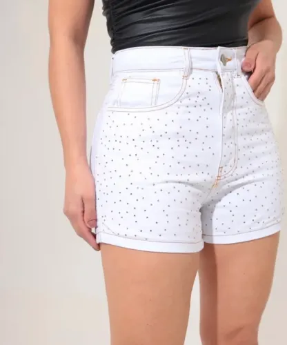 Desapego short nunca usado