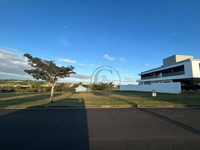 Terreno à venda, 1100 m² por R$ 429.000,00 - Condomínio Saint Charbel - Araçoiaba da Serra