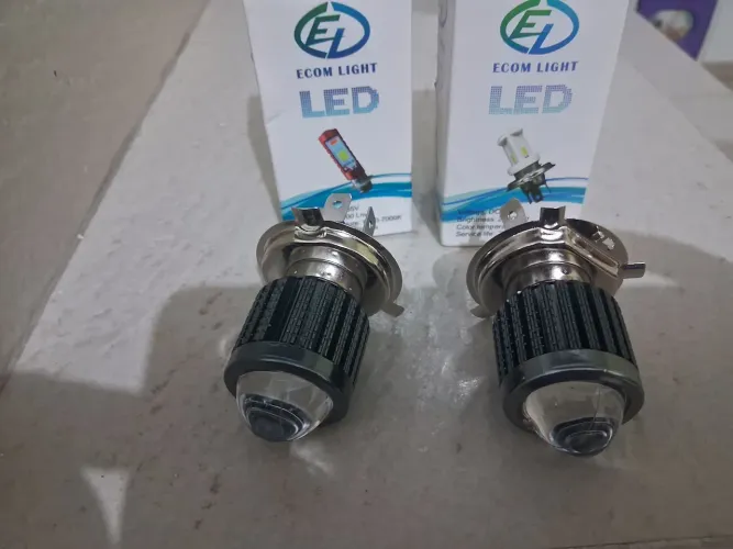Vendo kit lâmpada Led H4 nova