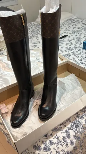 Bota feminina Luz Da Lua