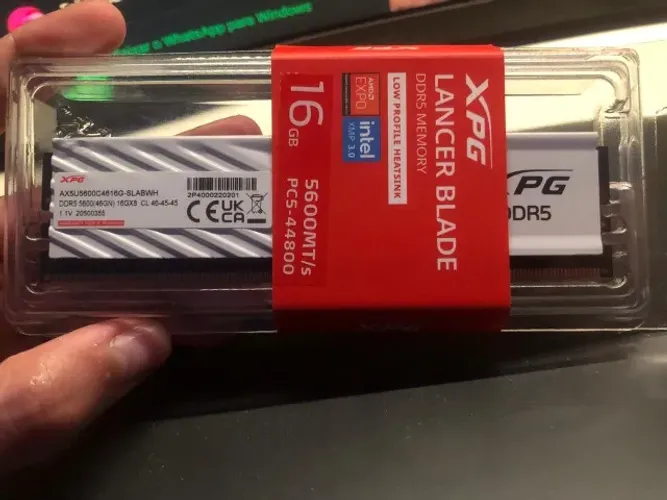 Memoria ram 16gb DDR5 5600MHZ XPG Lancer Blade Lacrada