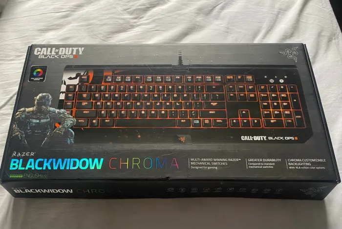 Teclado Mecânico Razer BlackWidow Chorma