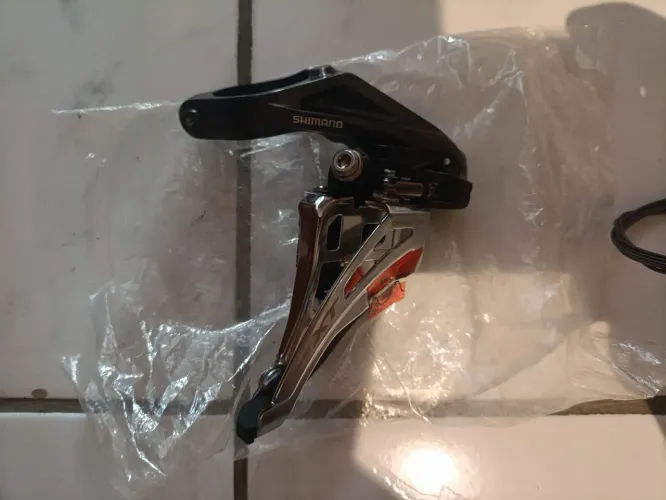 Câmbio dianteiro Shimano 2v