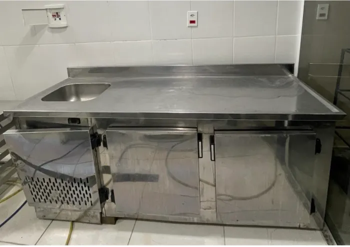 Balcão Inox Refrigerado