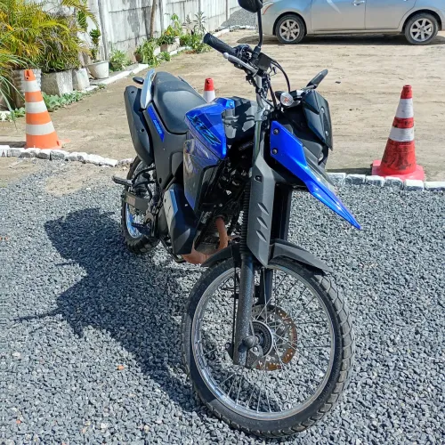 XTZ 2025 NOVÍSSIMA POUCO USADA