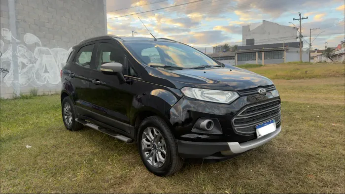 Ford Ecosport Freestyle 1.6 16V Flex 5P 2015