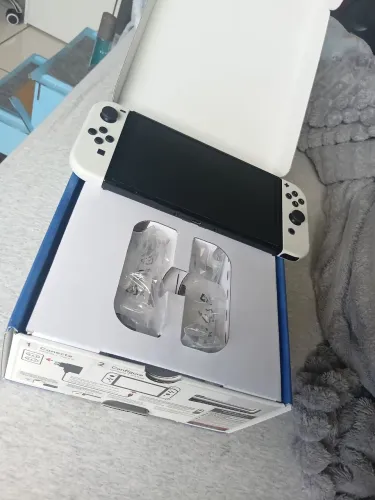 Vendo nintendo oled