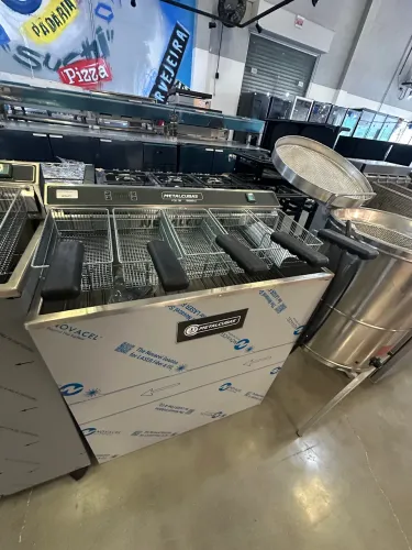Fritadeida elétrica 5 cestos 30 litros 10000W - metalcubas
