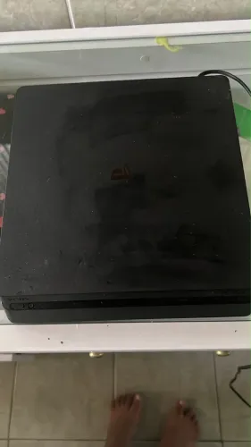 Ps4 completo com dois controles e jogos